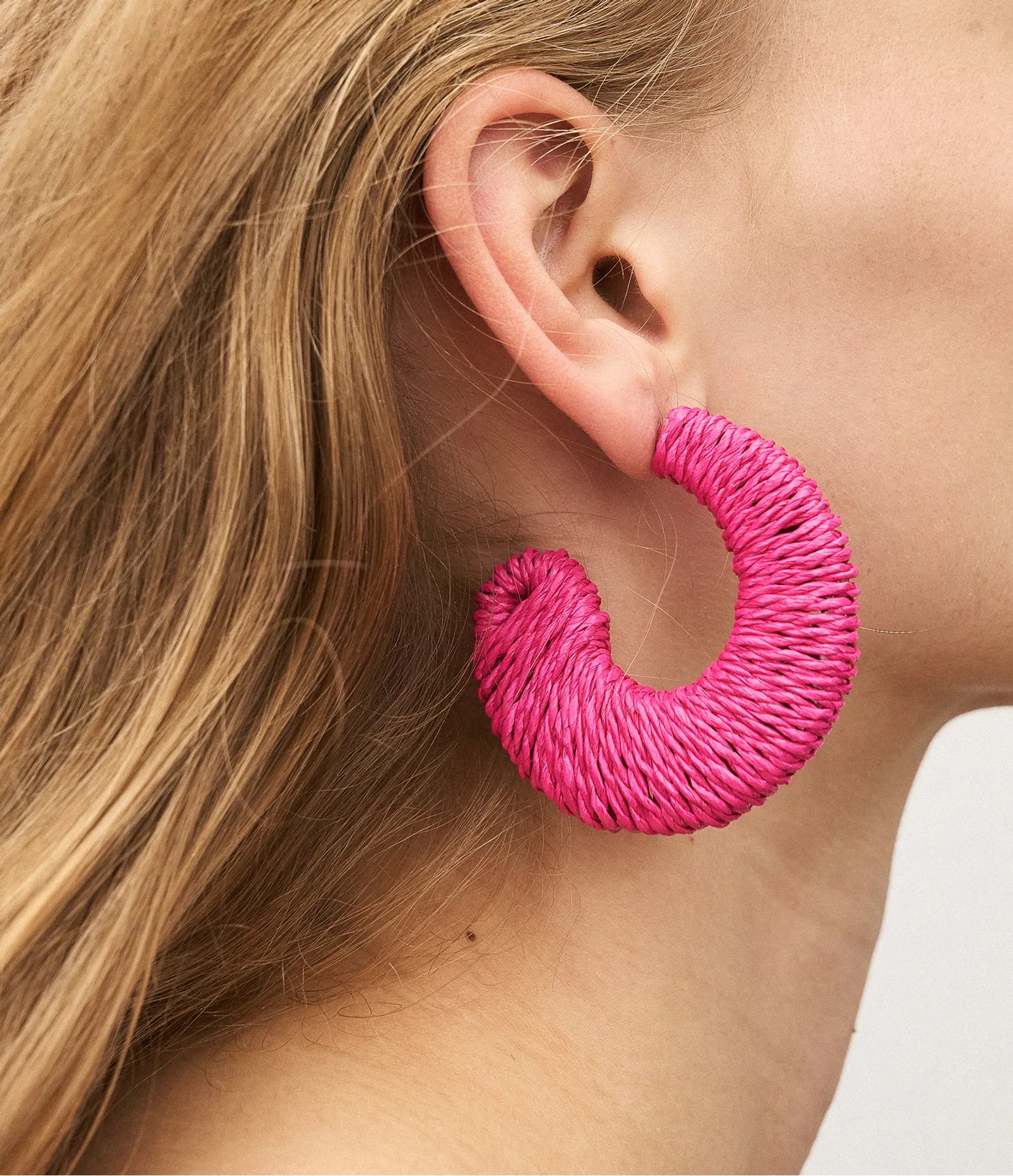Big Moon Earring - Fuchsia