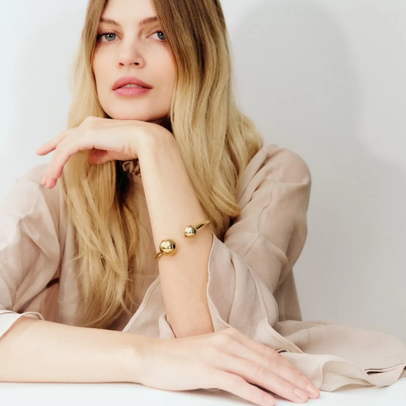 Beads Bangle - Gold