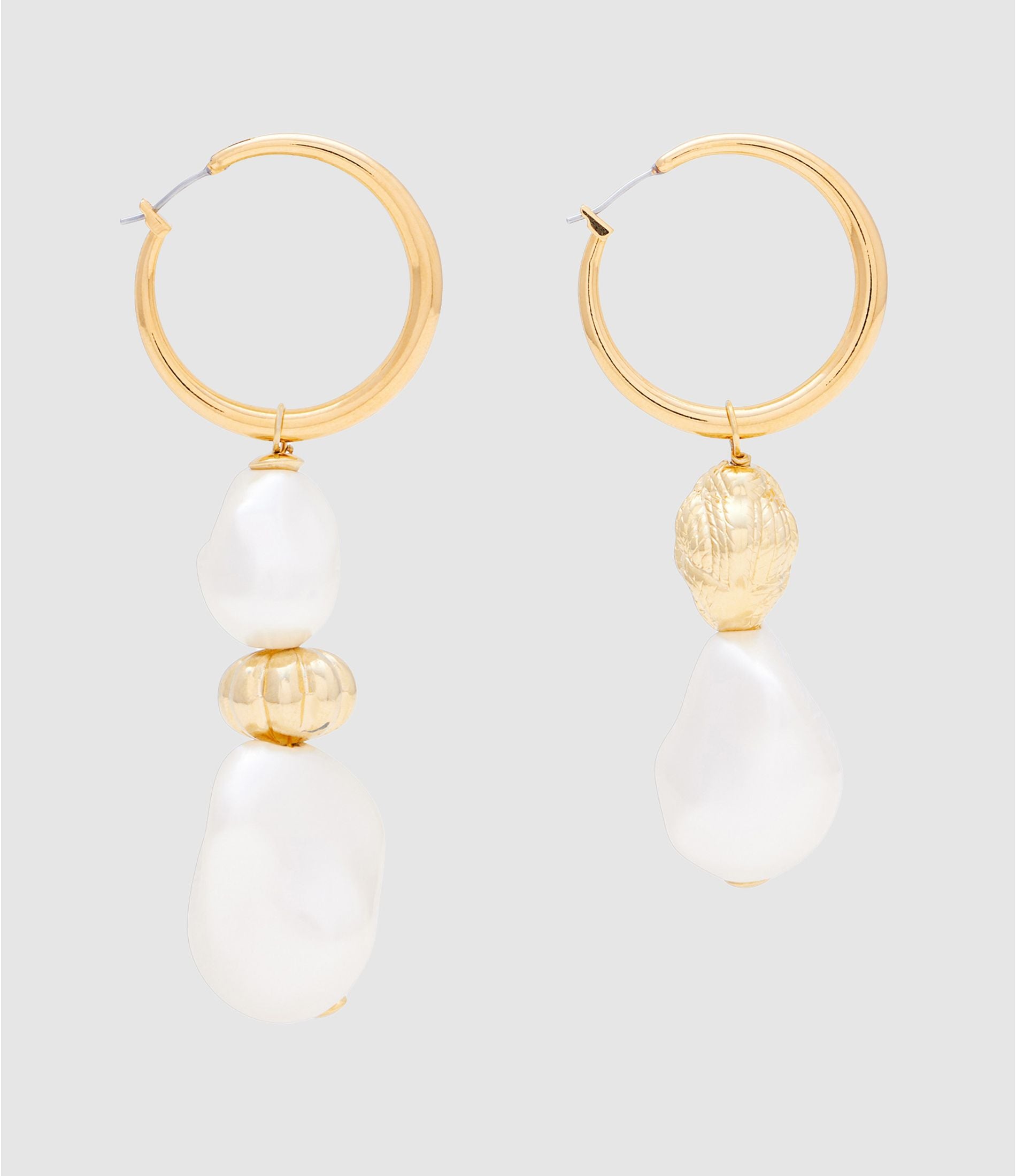 Irregular Organic Pearl Earring -Pearl