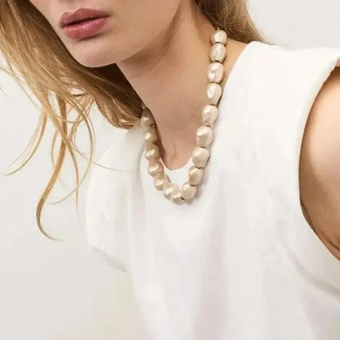 Organic Pearl Necklace - Short Champagner Pearl